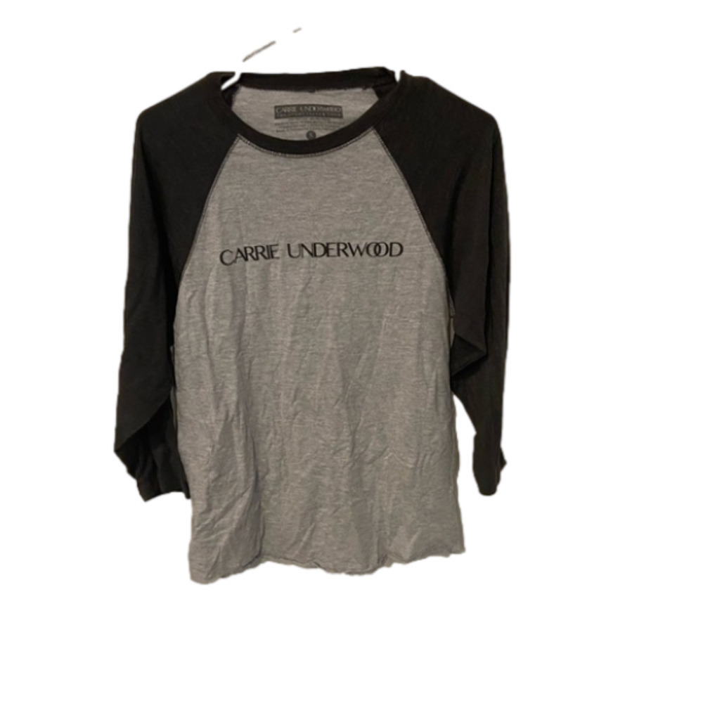 Carrie Underwood sz Small Long Sleeve "STORYTELLER TOUR" country music Shirt